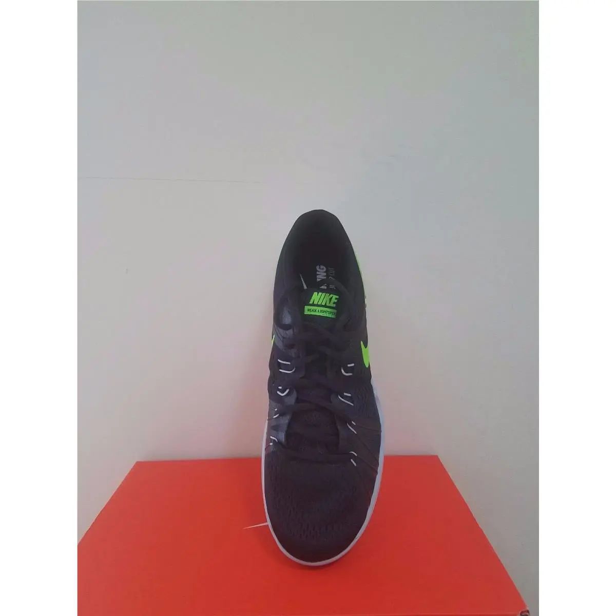 Nike shoes - Reax Lightspeed - Reax Lightspeed - Black 1
