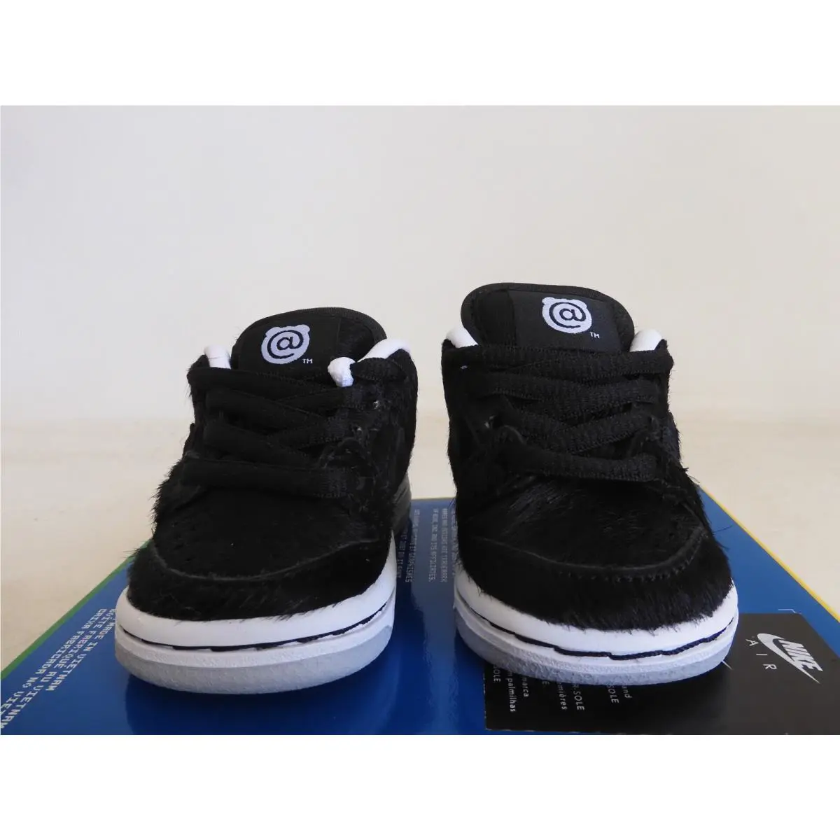 Nike shoes - Nike Sb Dunk Low - Dunk Low - Black (UPC: 194499926825) 1