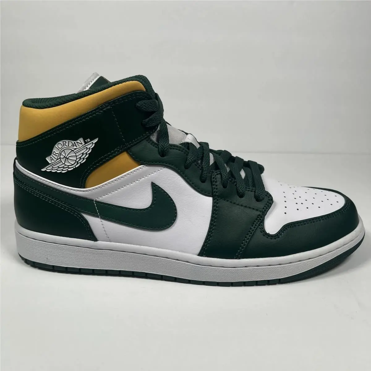 Nike shoes - Air Jordan 1 - Air - 554724-371 - Multicolor (UPC: 0195243826866) 1
