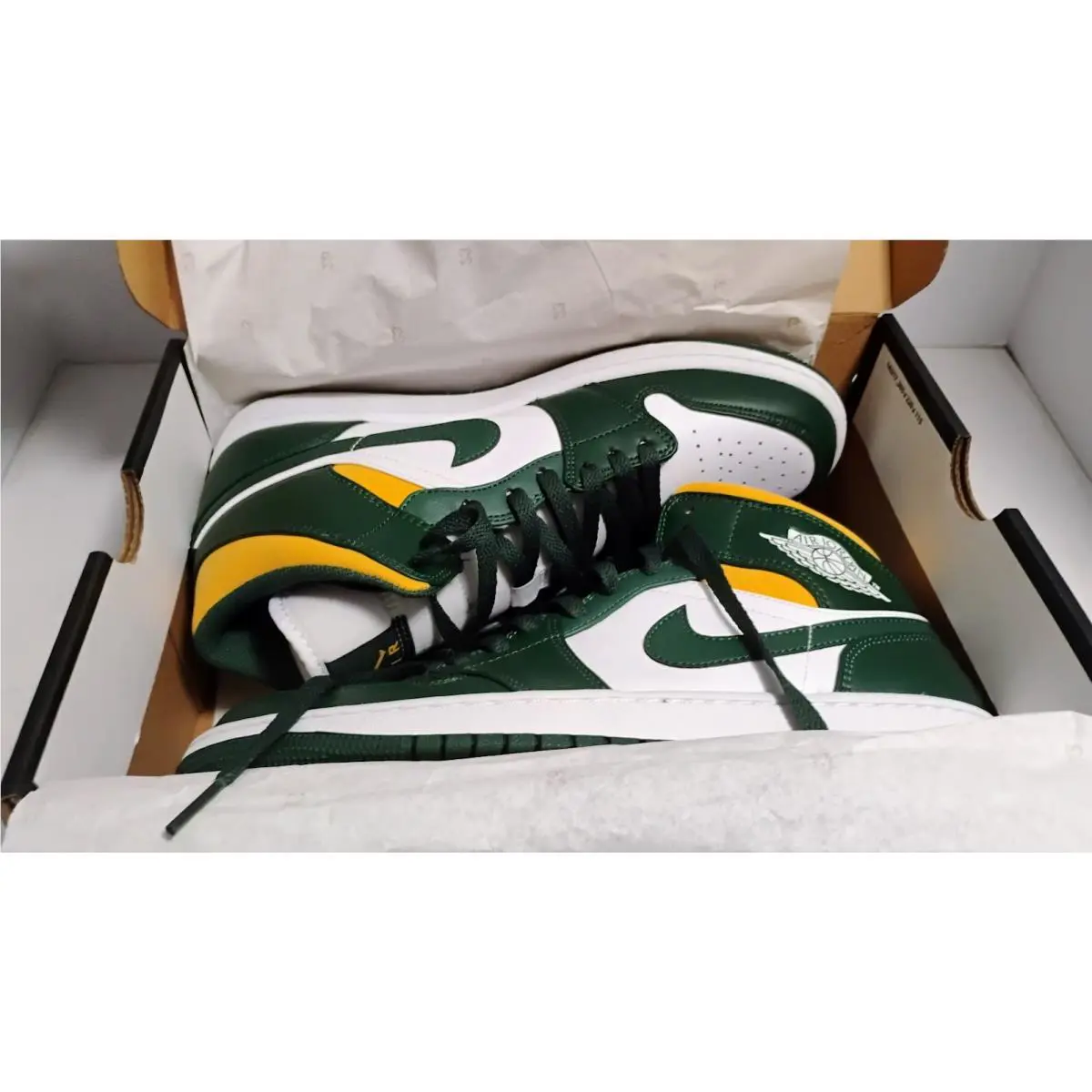Nike shoes - Air Jordan 1 Mid - Air Mid - 554724-371 - Multicolor 0