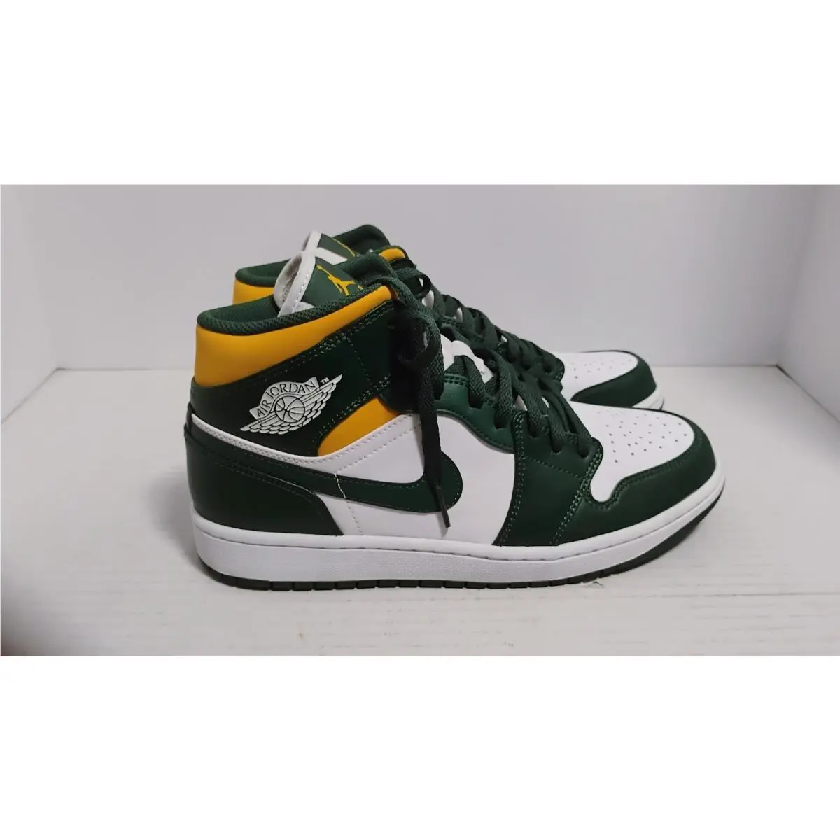 Nike shoes - Air Jordan 1 Mid - Air Mid - 554724-371 - Multicolor 4
