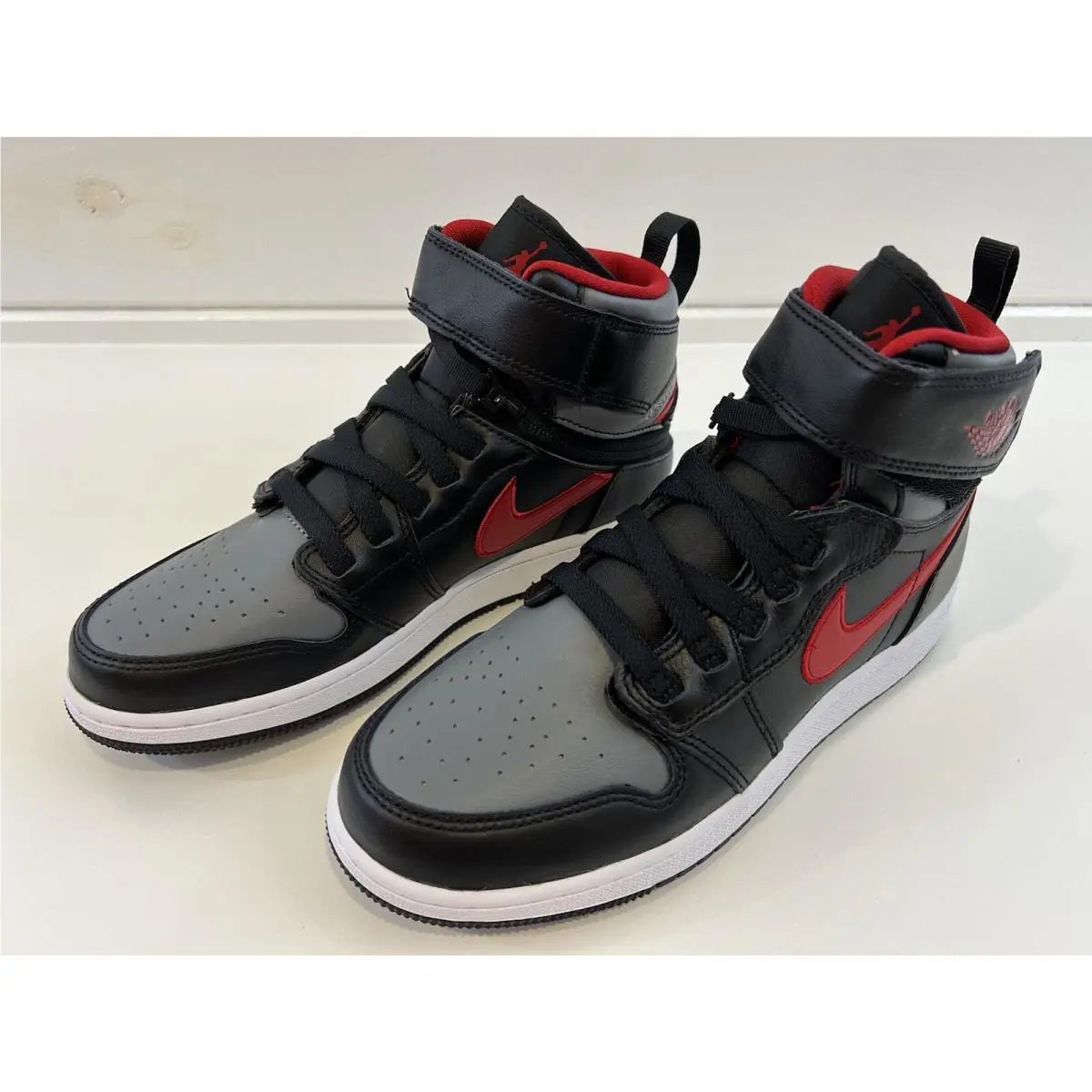 Nike shoes - Jordan 1 HI Flyease - Flyease - DC7986-006 - Black, Manufacturer: Black/Gym Red-Smoke Grey-White (UPC: 195243932963) 0