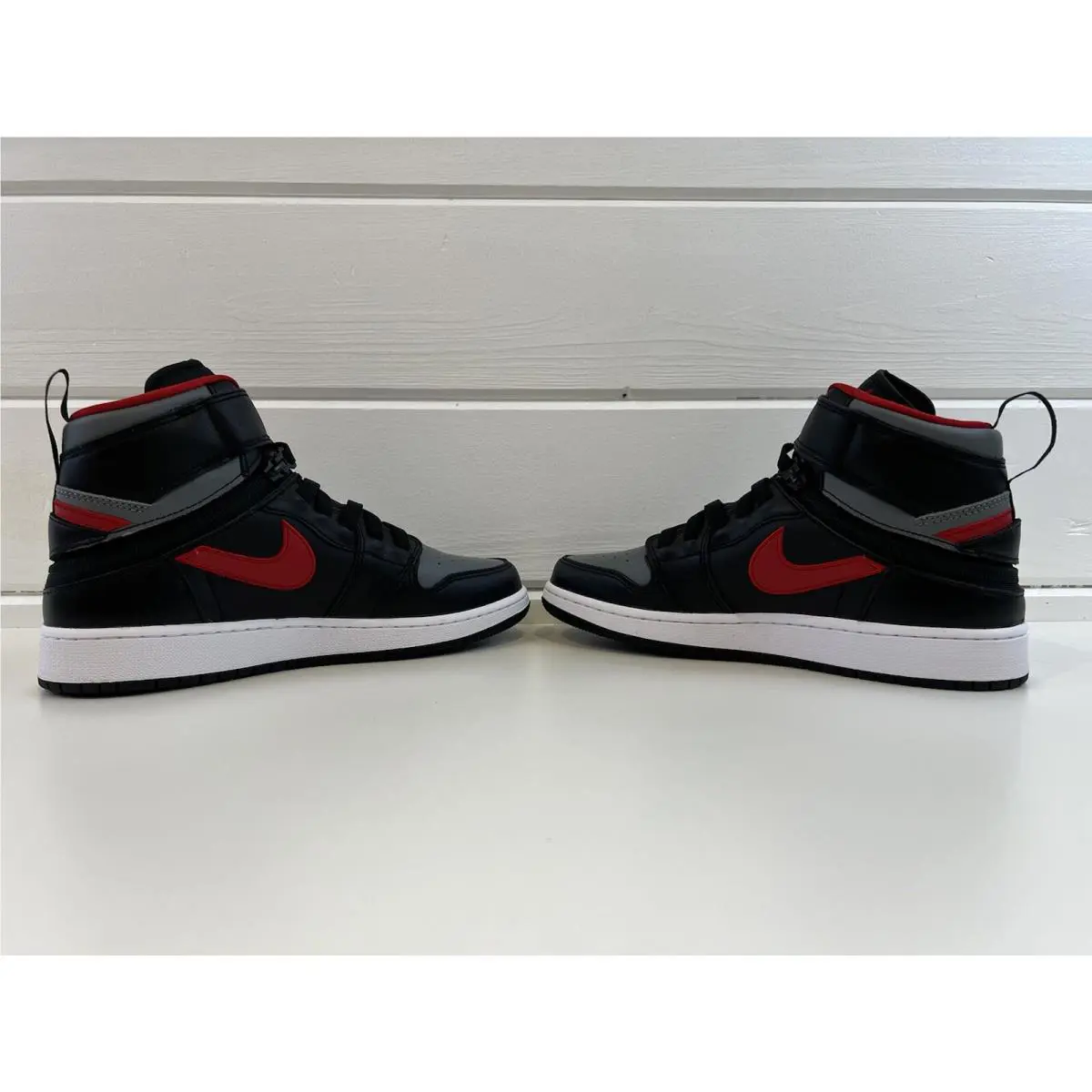 Nike shoes - Jordan 1 HI Flyease - Flyease - DC7986-006 - Black, Manufacturer: Black/Gym Red-Smoke Grey-White (UPC: 195243932963) 3
