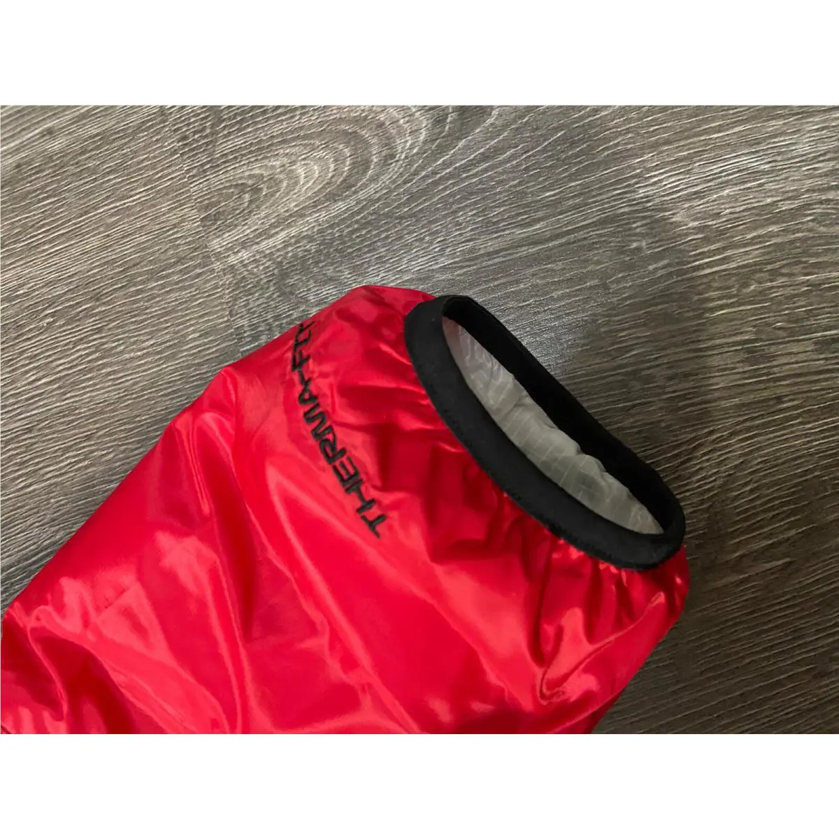 Nike clothing - Nike Sportswear Therma-FIT Men`s Hooded EcoDown Ja - Berry (UPC: 195239081910) 2