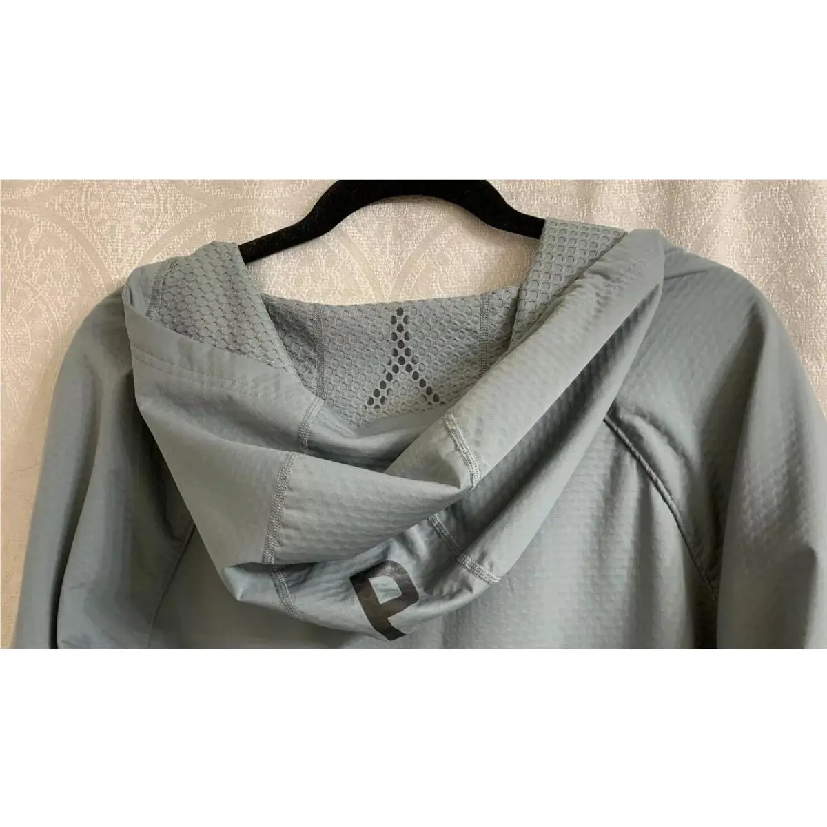 Nike clothing - Gray 4