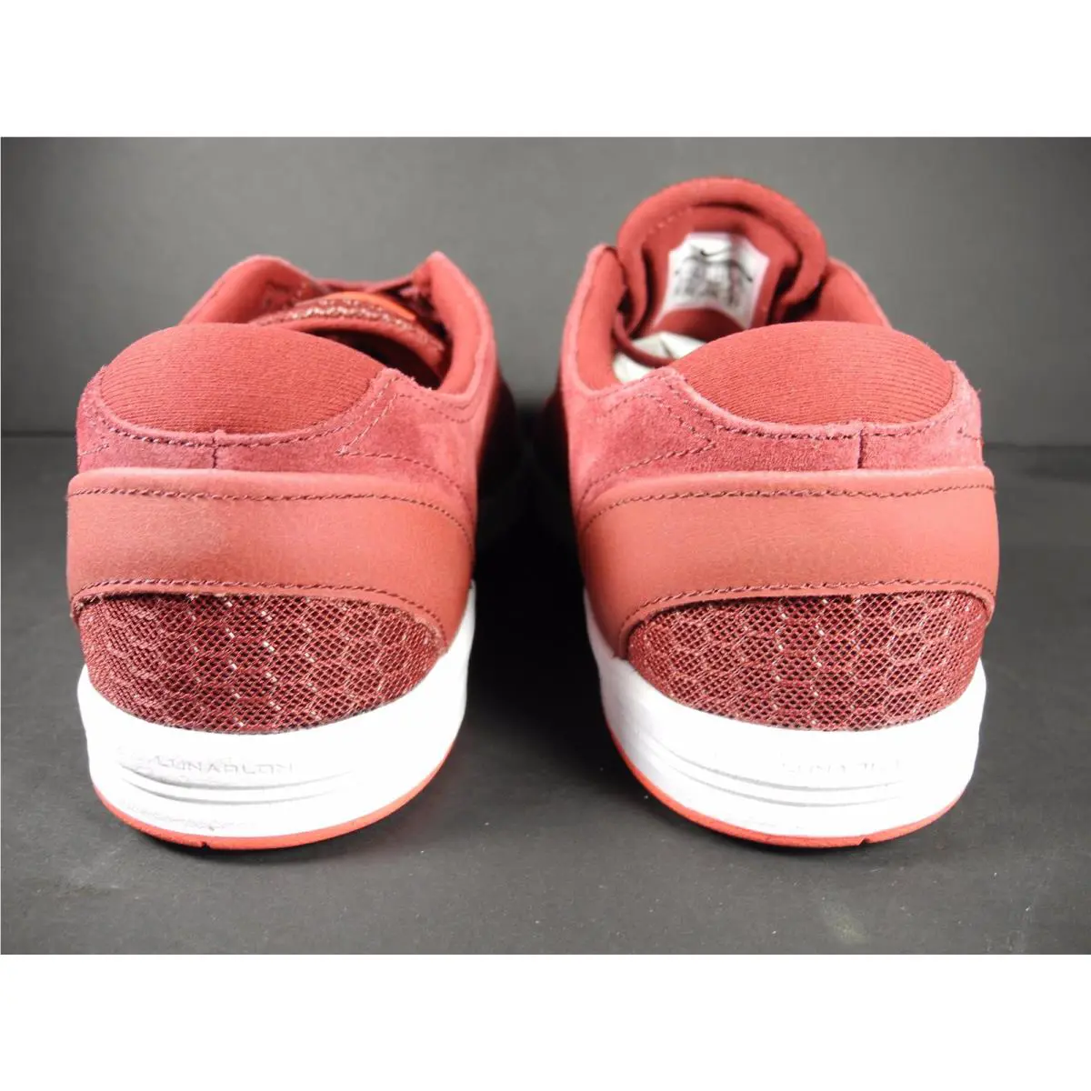 Nike shoes - Red (UPC: 885178924194) 3