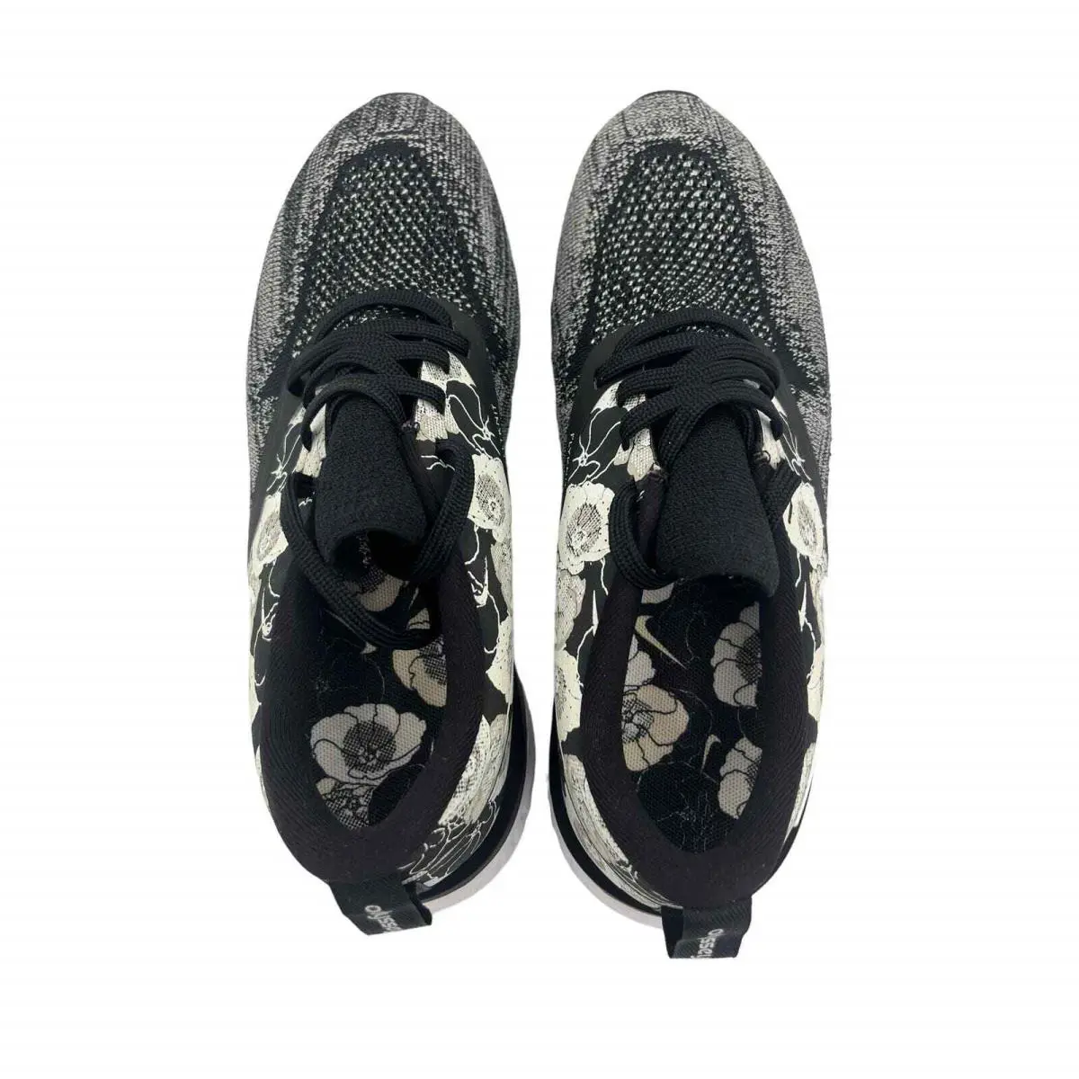 Nike shoes - Black 2