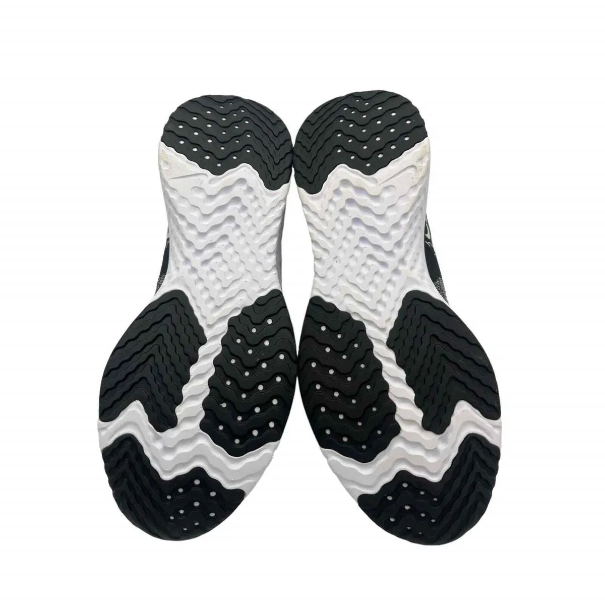 Nike shoes - Black 5