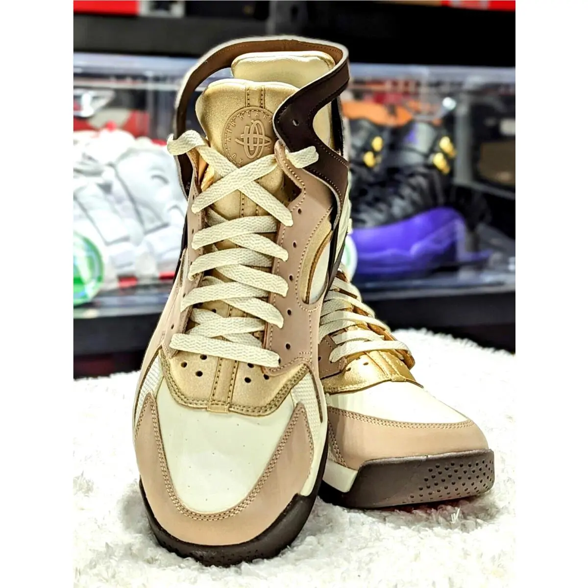 Nike Air Flight Huarache Hemp Coconut Milk FD0192 200 Men`s Size 10 - Brown
