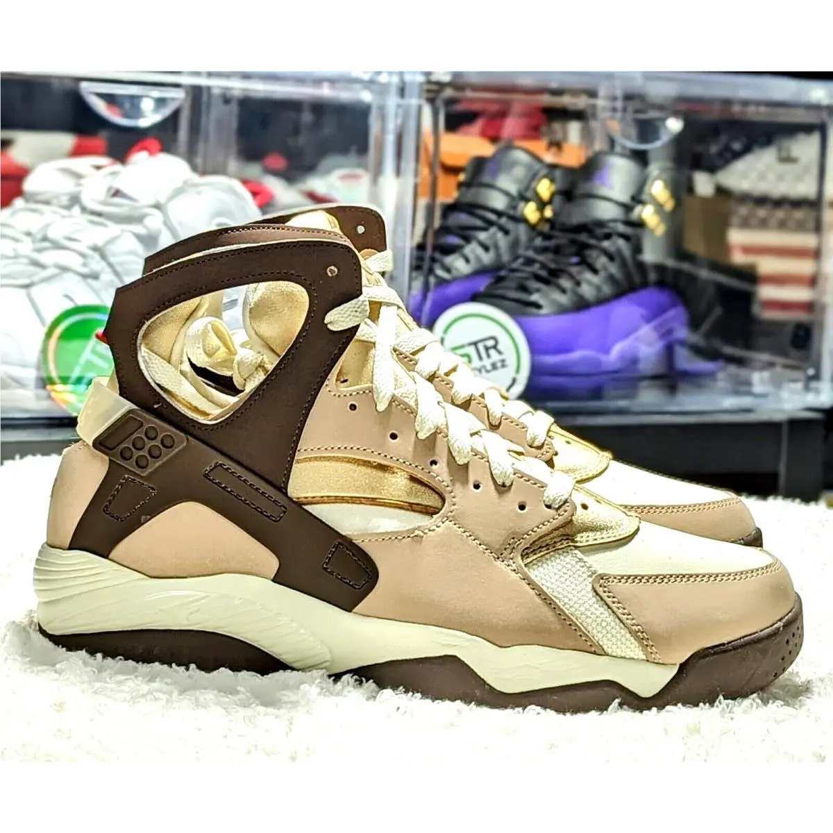 Nike shoes - Nike Air Flight Huarache - Air Flight Huarache - FD0192-200 - Brown 3