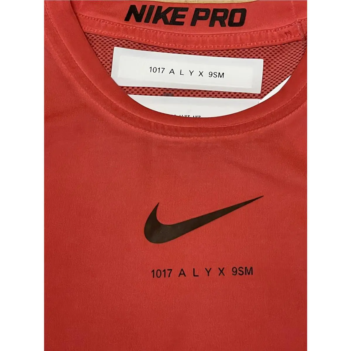 Nike clothing - Nike 1017 ALYX 9SM - ALYX - Red 0