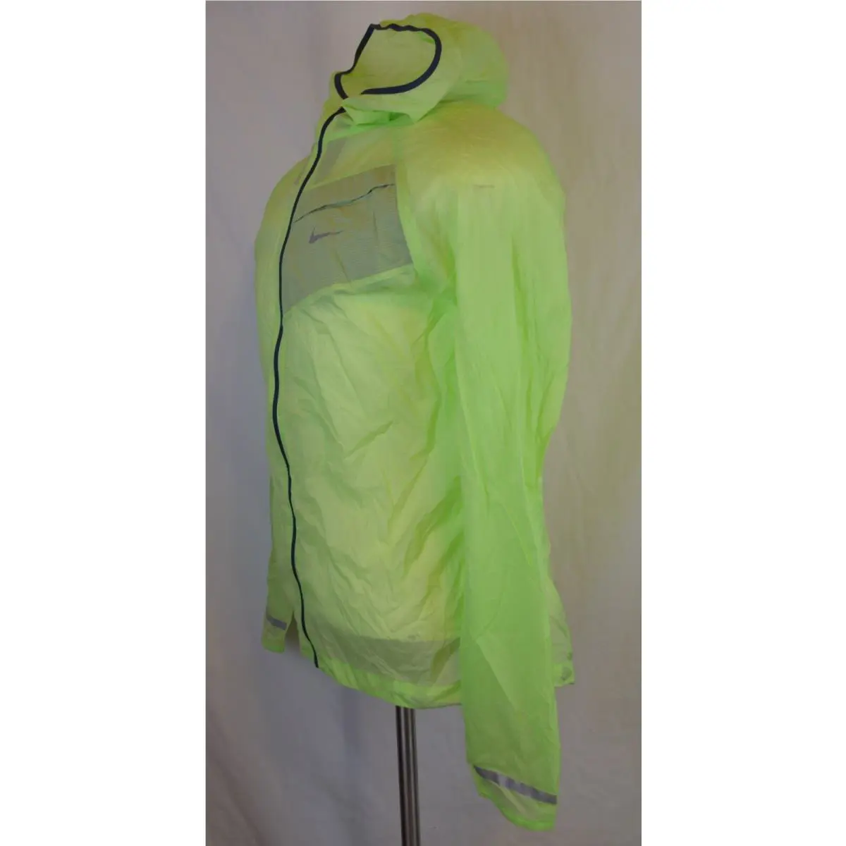 Nike clothing - Lime Black 1