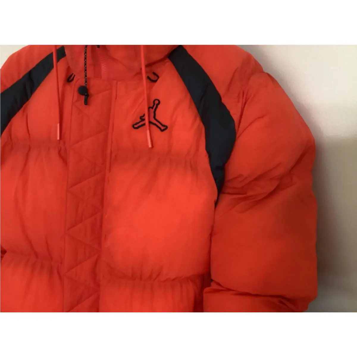 Nike clothing - NIKE JORDAN ESSENTIALS - ESSENTIALS - Red 4
