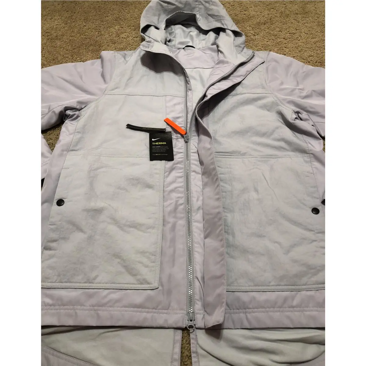 Nike clothing - Gray (UPC: 0193152633872) 2