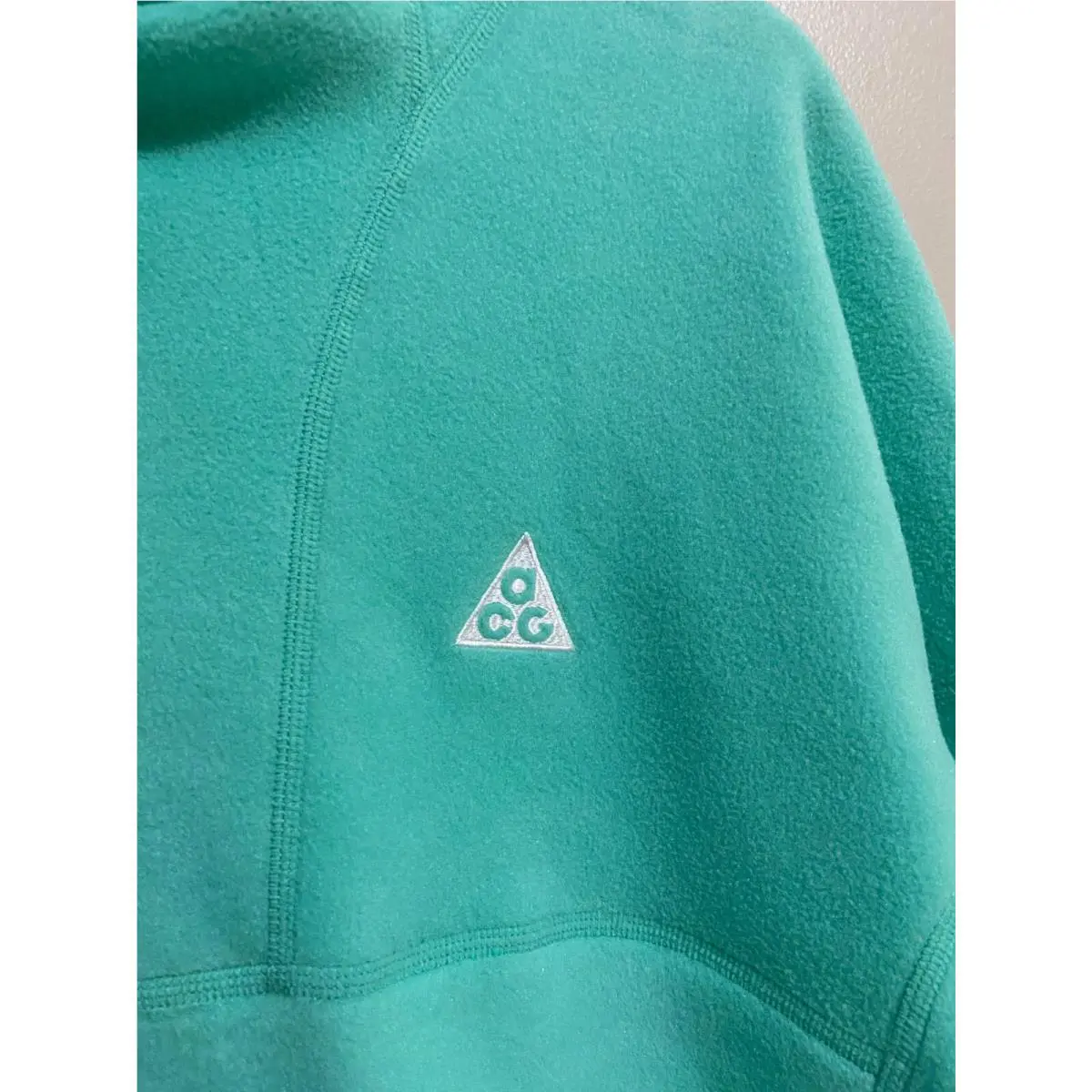 Nike clothing - Green 2