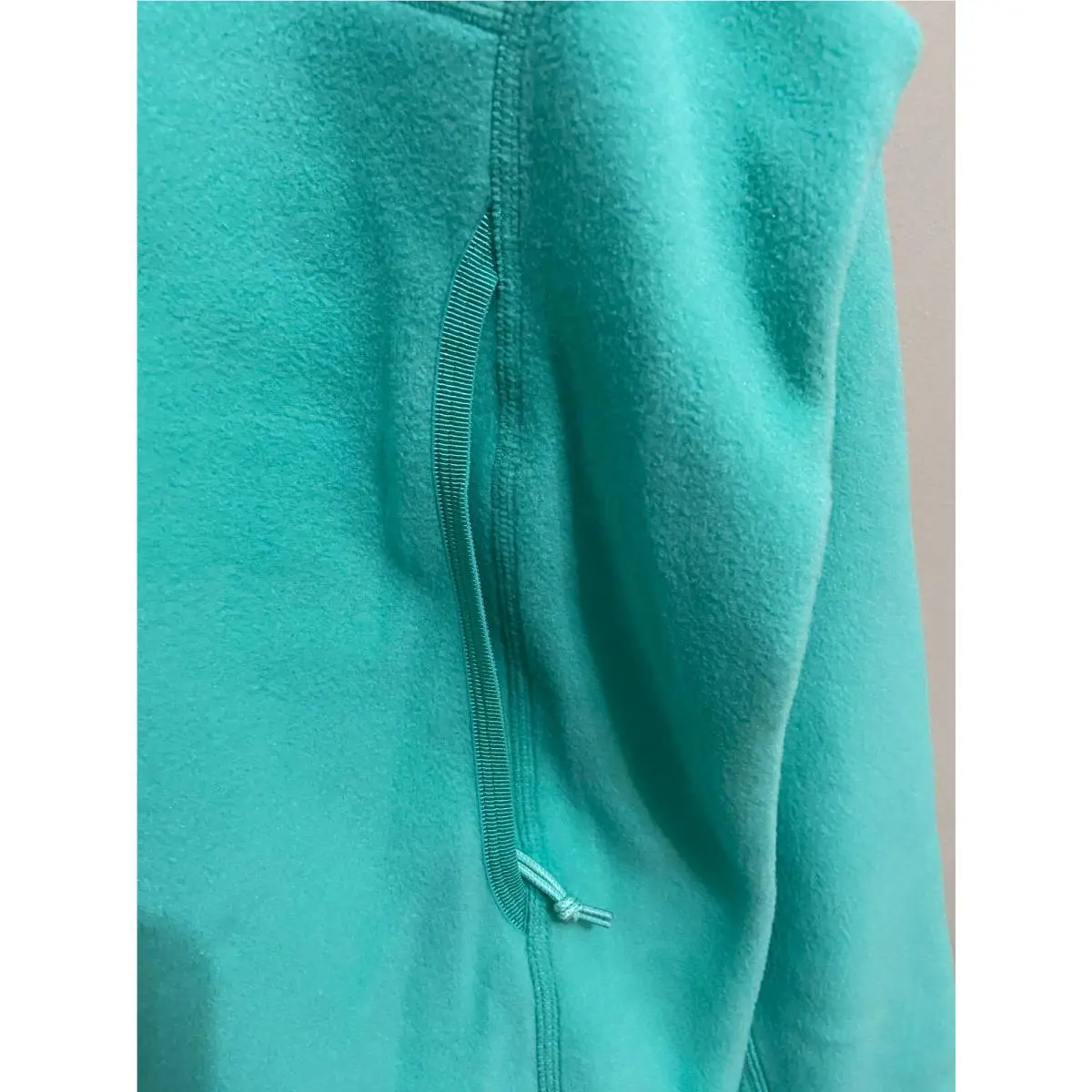 Nike clothing - Green 3