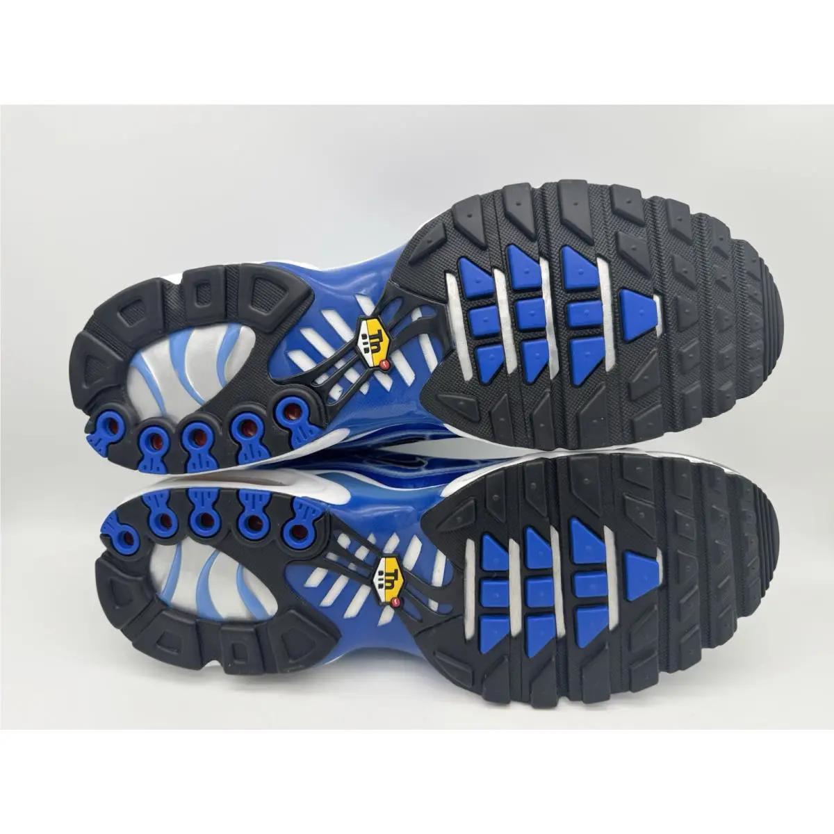 Nike shoes - Nike Air Max Plus - Air Max Plus - DZ3531-400 - Old Royal/Black/Varsity Royal/Ice Blue 6