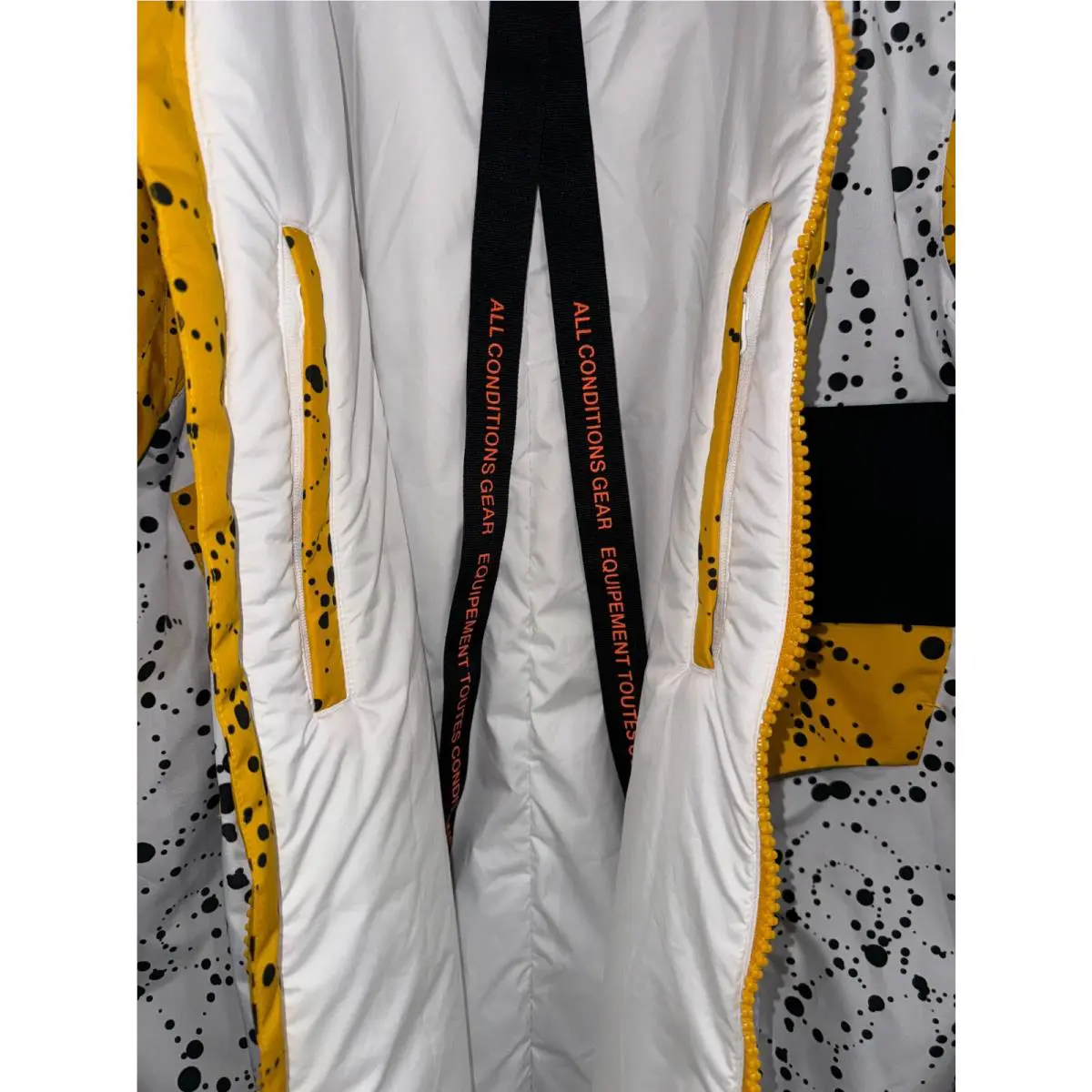 Nike clothing - Nike ACG Insulated Jacket - ACG Insulated Jacket - White/Yellow-Black (UPC: 884776903464) 3