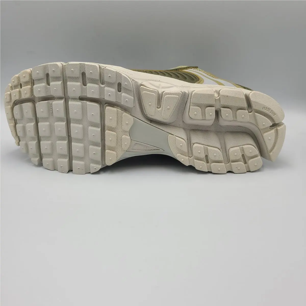 Nike shoes - Nike Air Zoom Vomero 5 - FJ1915 200 - Neutral Olive/Black 3
