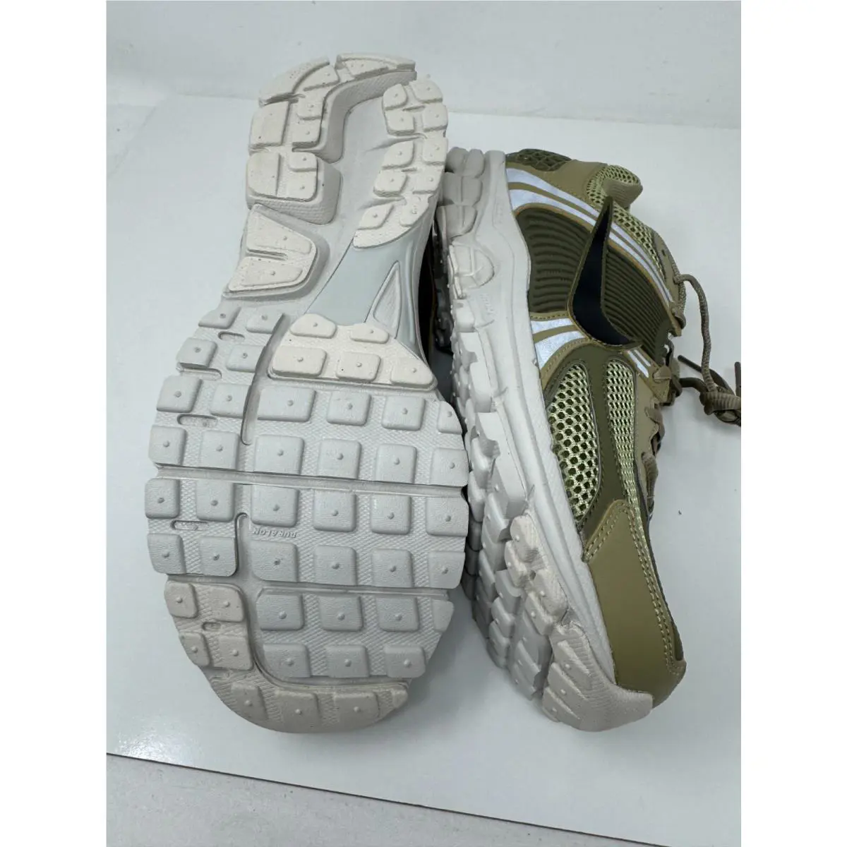 Nike shoes - Nike Zoom Vomero - Zoom Vomero - FJ1915-200 - Green (UPC: 196975578900) 3