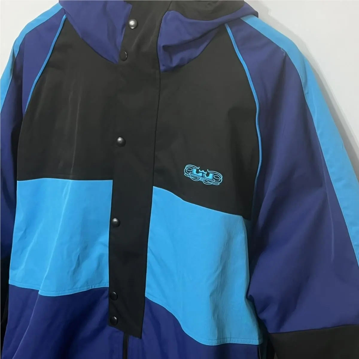 Nike clothing - Nike Lebron James - Lebron James - DQ6136-455 DQ6136455 - Blue/Black (UPC: 0196150615789) 2