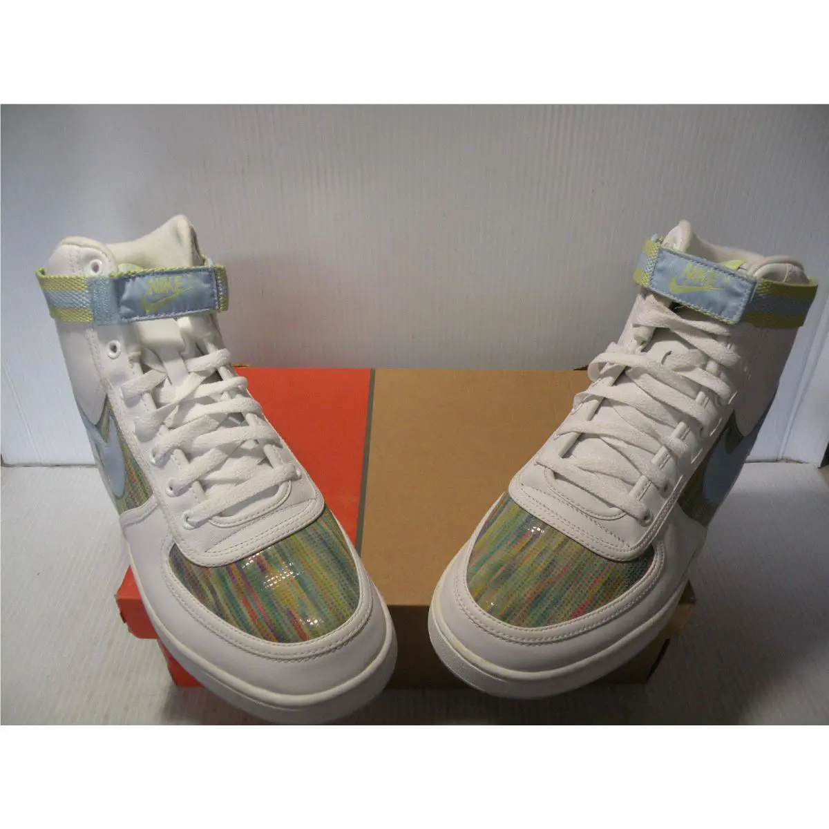 Nike shoes - White/Rainbow 0