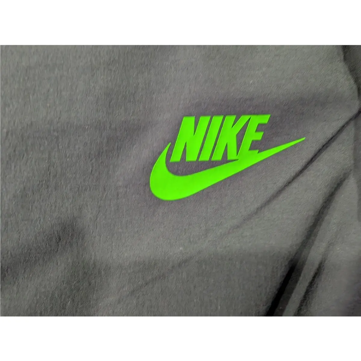 Nike clothing - Nike Tech Woven Oversized Pants - HM7158 - Black / Gray - Green (UPC: 197600960824) 4