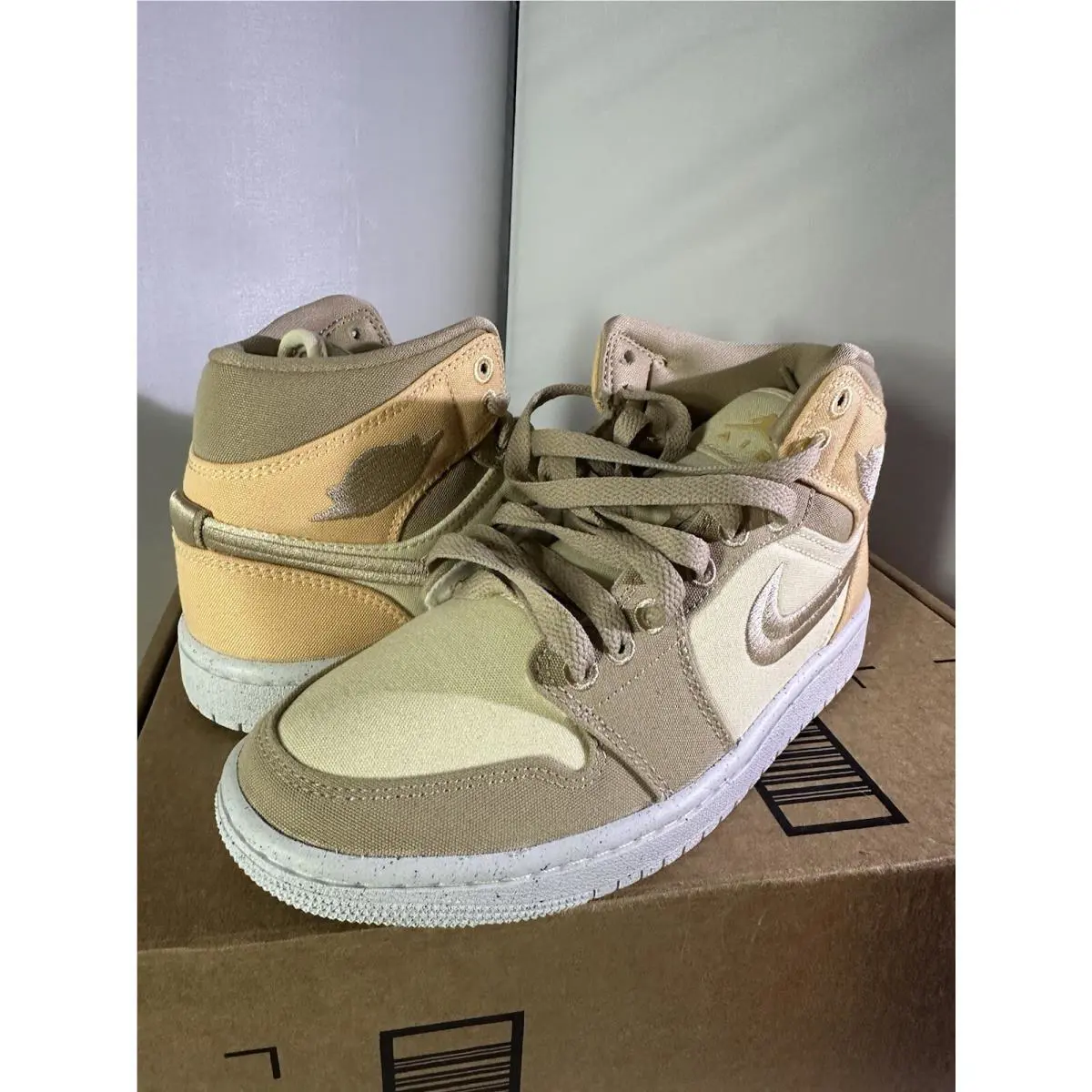 Nike Jordan Mid SE W Muslin Canvas Size 5.5