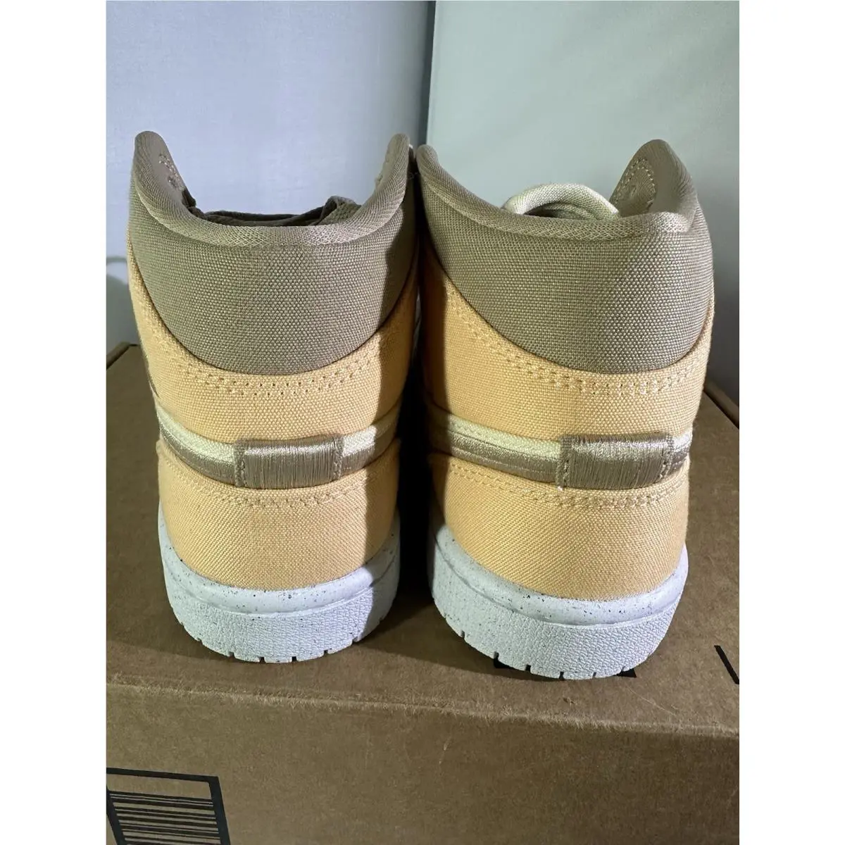 Nike shoes  - Gold 2