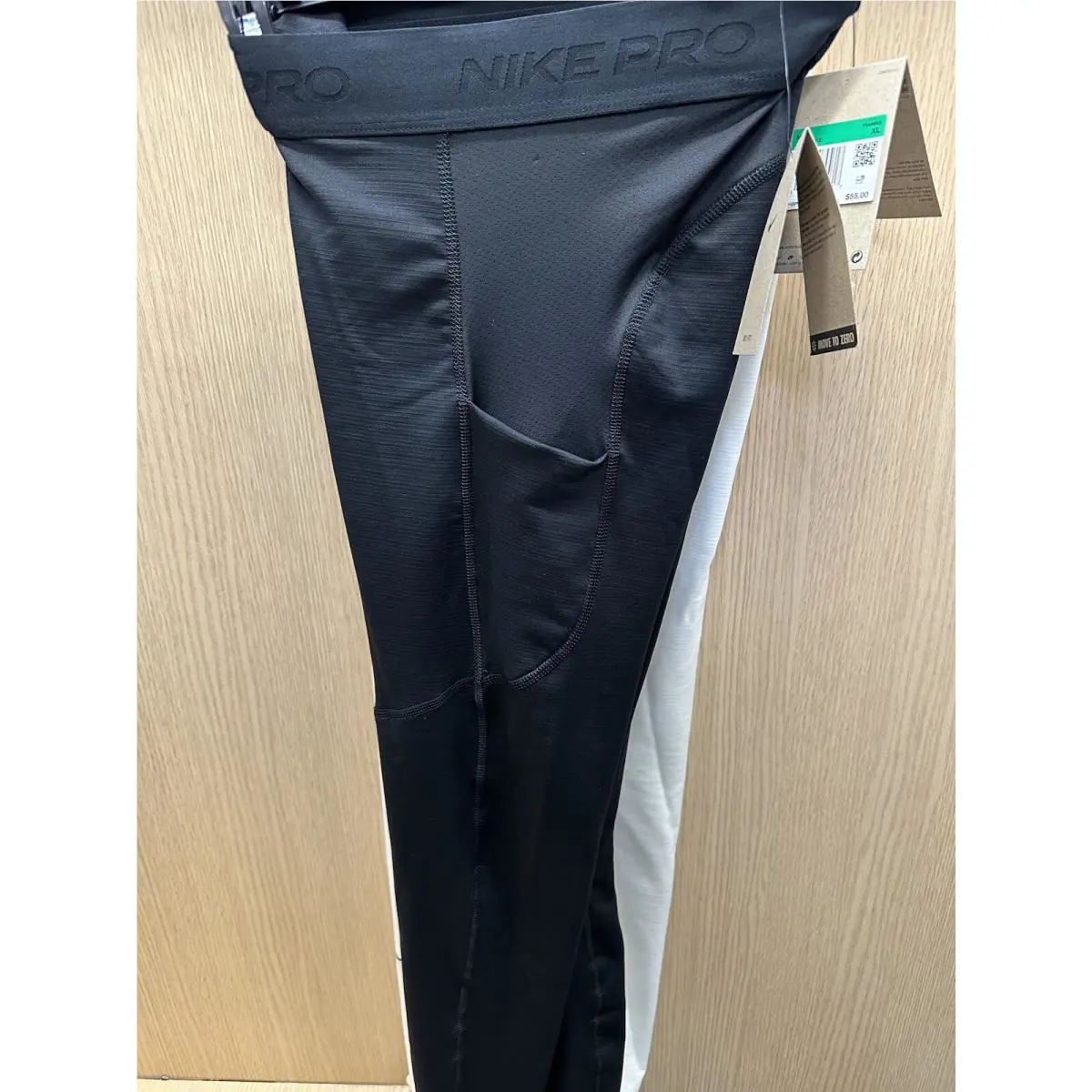 Nike clothing - Nike - White and black (UPC: 196608745532) 1