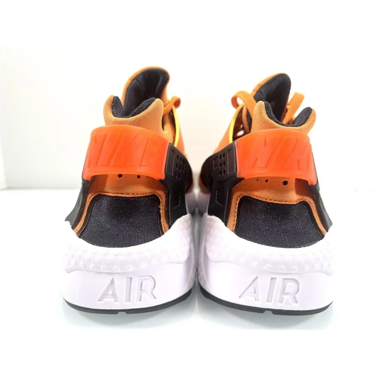 Nike shoes - Nike Air Huarache - Air Huarache - DO6694-800 - Orange 3