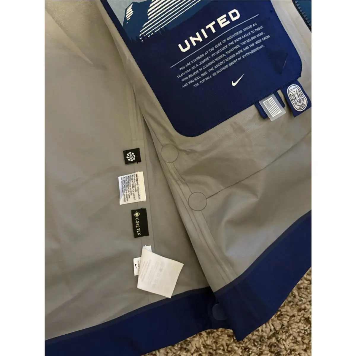 Nike clothing - Blue (UPC: 195243915300) 13