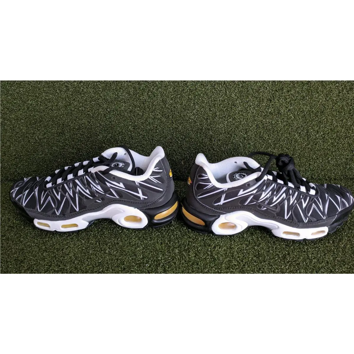 Nike shoes - Nike Air Max Plus - Air Max Plus - Black 5