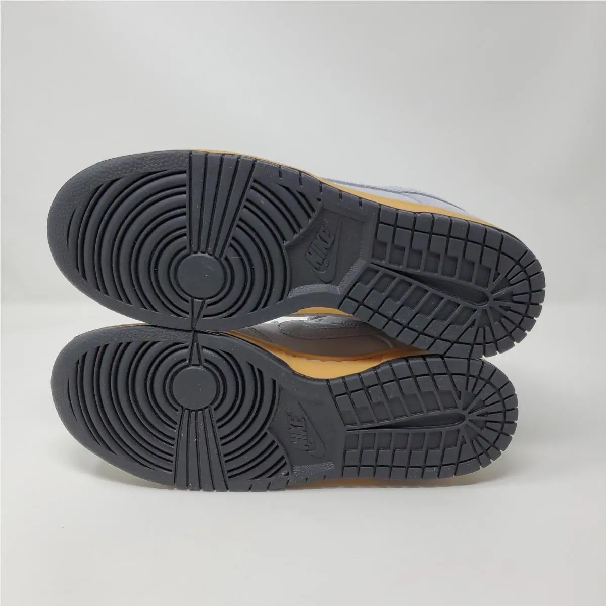 Nike shoes - Nike Dunk Low Retro SE - HQ1932-001 - Gray 6