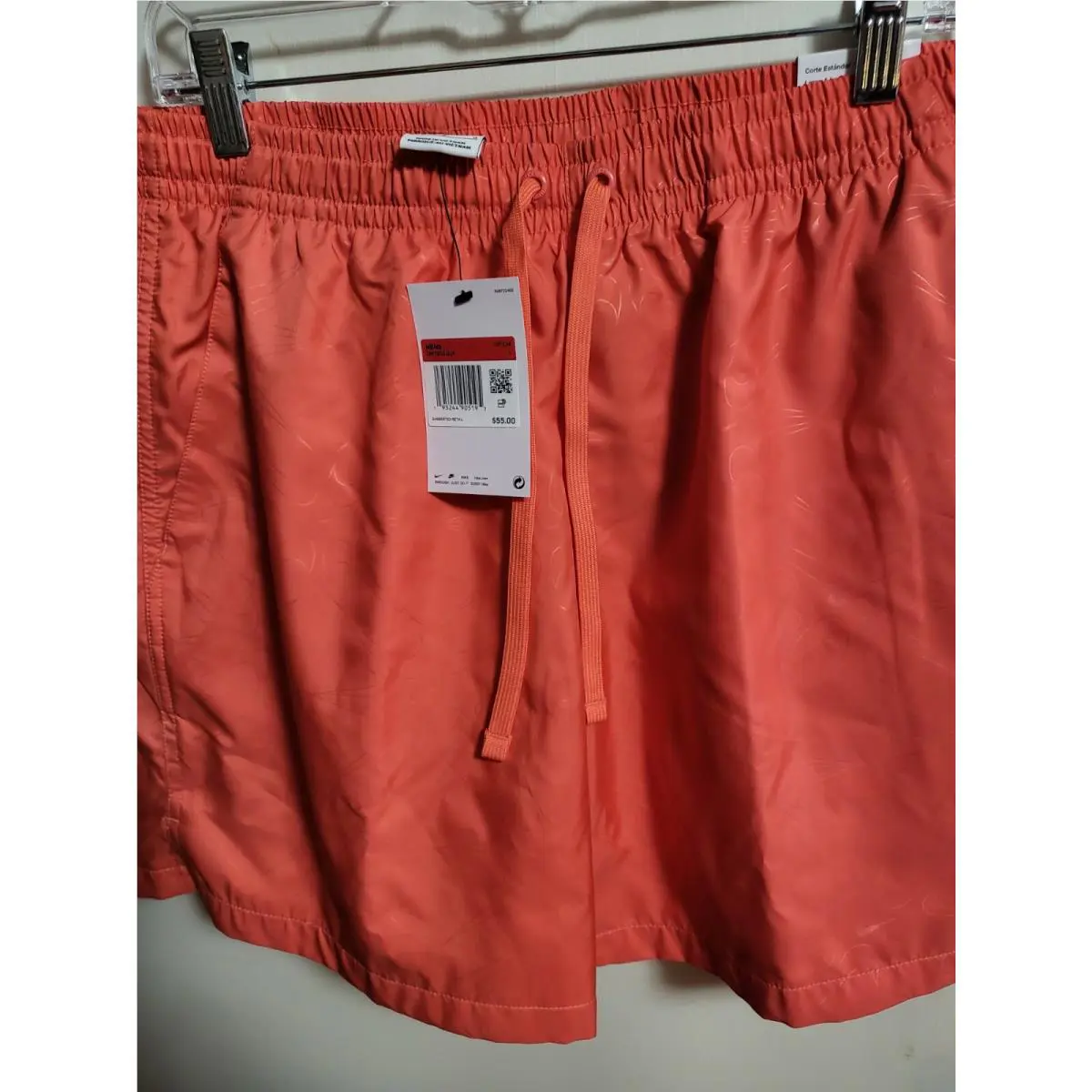 Nike clothing - dm7933 and ar2382 - and - Orange (UPC: 195238892845) 0