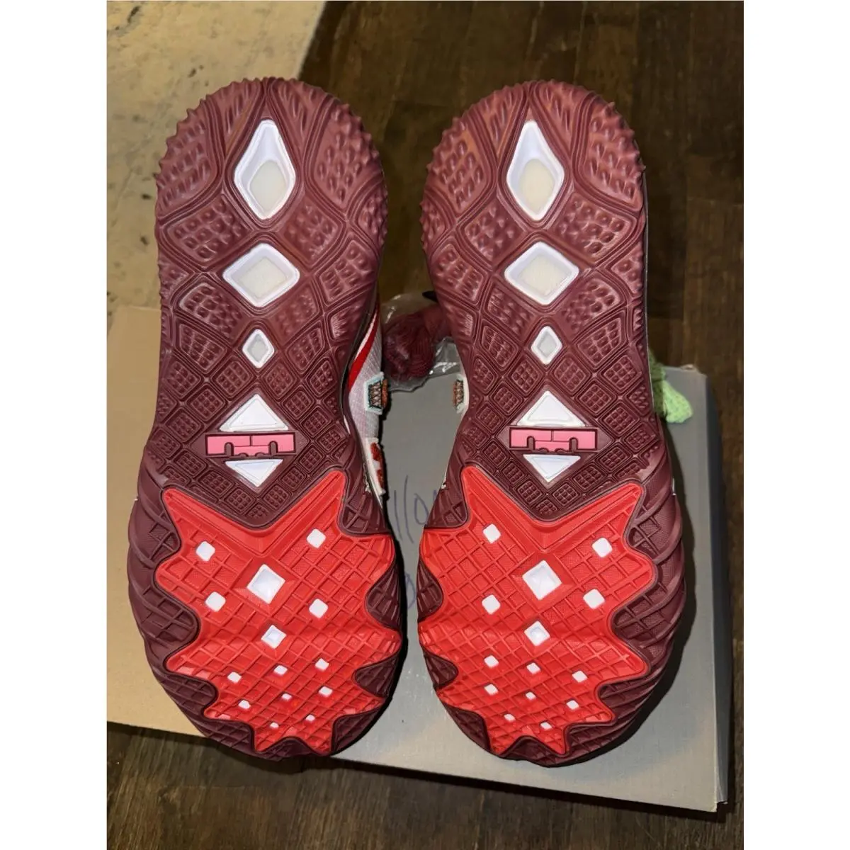Nike shoes - Mimi Plange x Nike LeBron 18 - CV7562-102 - White 4