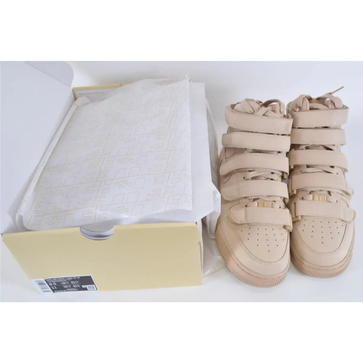Nike shoes - Beige 3