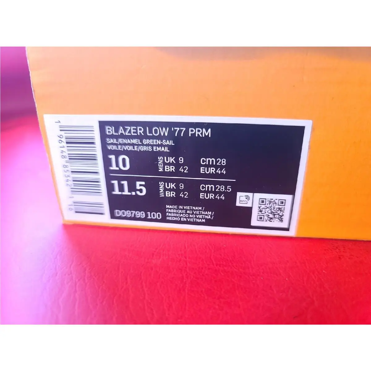 Nike shoes - Blazer Low 77 Prm - Blazer Low Prm - Do9799100 - White 16