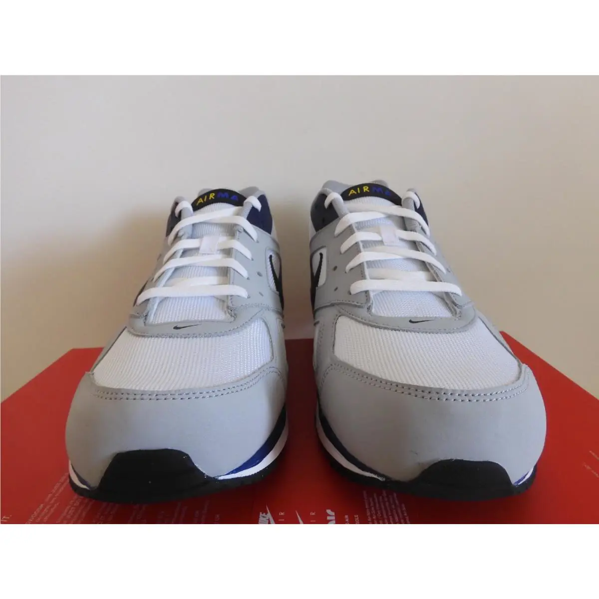 Nike shoes - Nike Air Max Ivo - Air Max Ivo - 580518-102 - White (UPC: 196969068967) 1