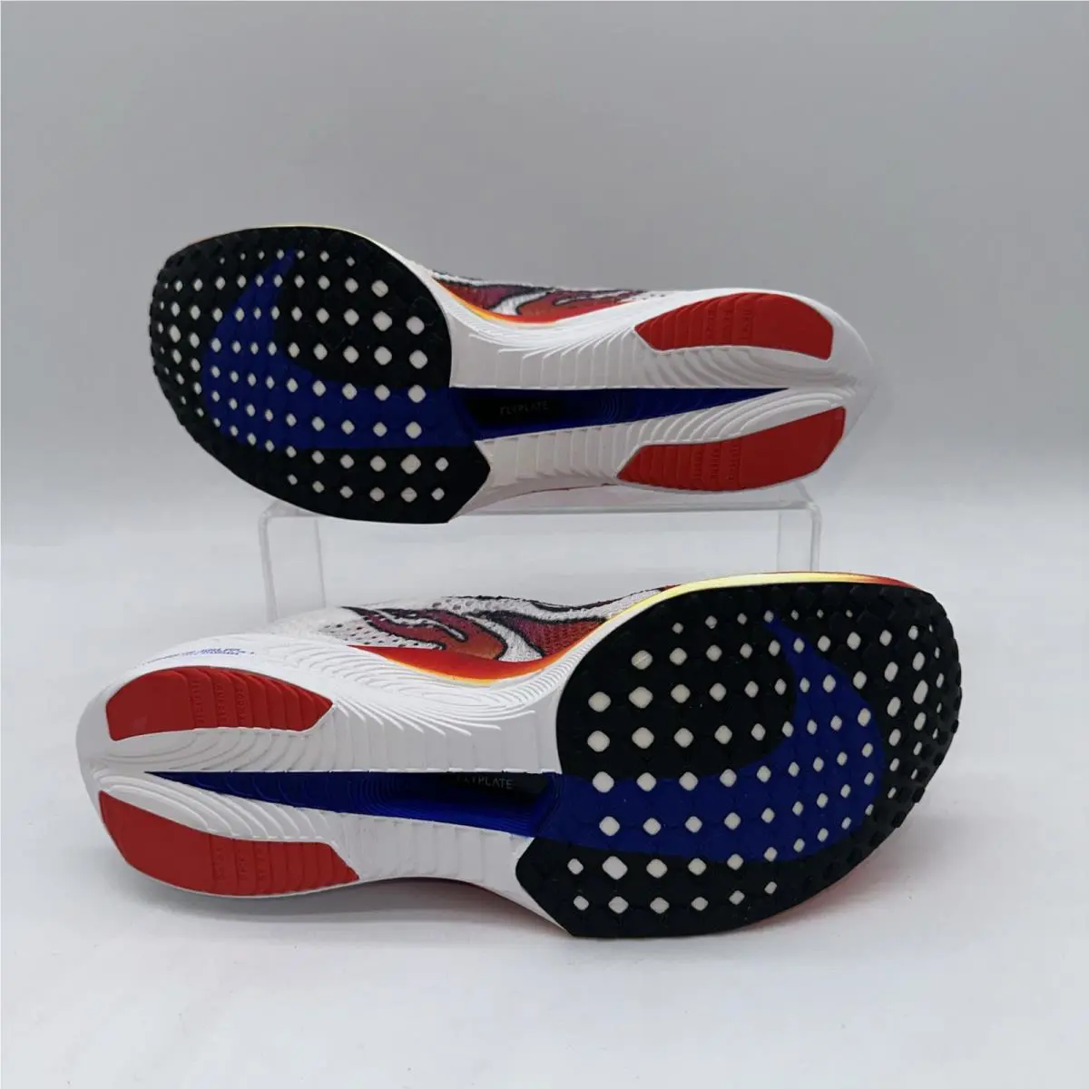 Nike shoes - Nike ZoomX Vaporfly Next% 3 - HQ3504-100 - White 1
