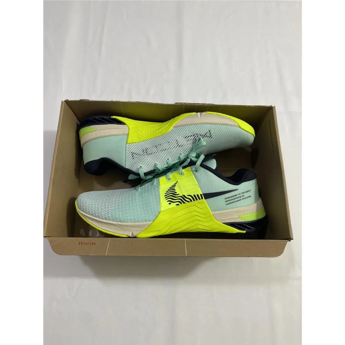 Mens Size 15 Mint Foam  Metcon 8 Training Shoes DO9328 300 by Nike