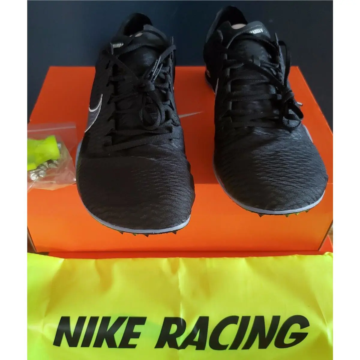Nike shoes - AJ1697003 - AJ1697 003 - Electric green/black (UPC: 193151995537) 2