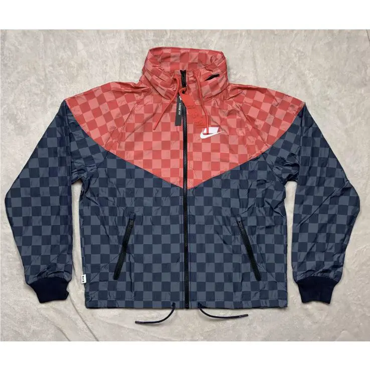 Nike clothing - NSW Windrunner - NSW Windrunner - Multicolor (UPC: 0192499250582) 1