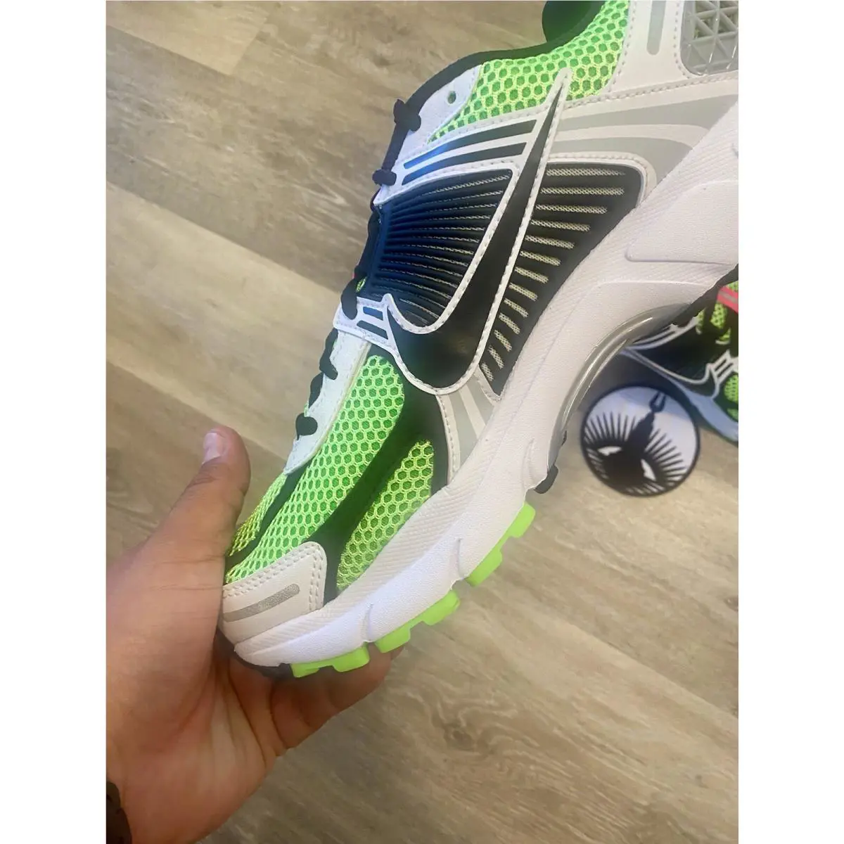 Nike shoes - Nike Air Zoom Vomero 5 - CI1694-300 - Green (UPC: 0193145117624) 2