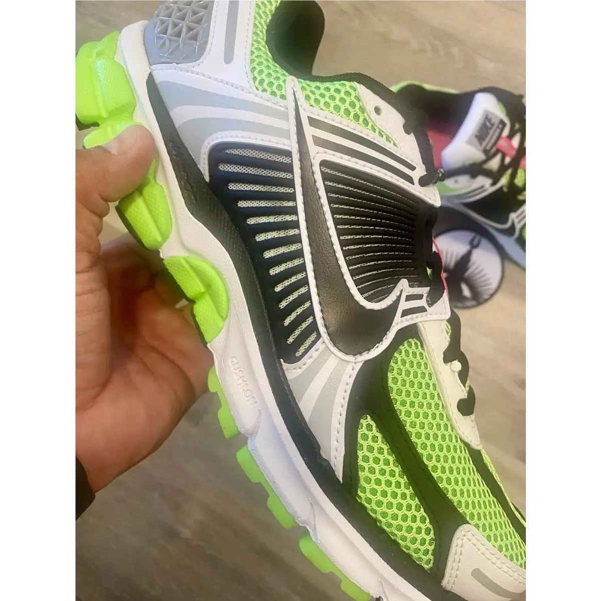 Nike shoes - Nike Air Zoom Vomero 5 - CI1694-300 - Green (UPC: 0193145117624) 7