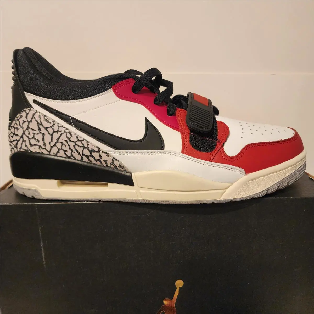 Nike shoes - Jordan Legacy 312 - Legacy - White, Black, Red 0
