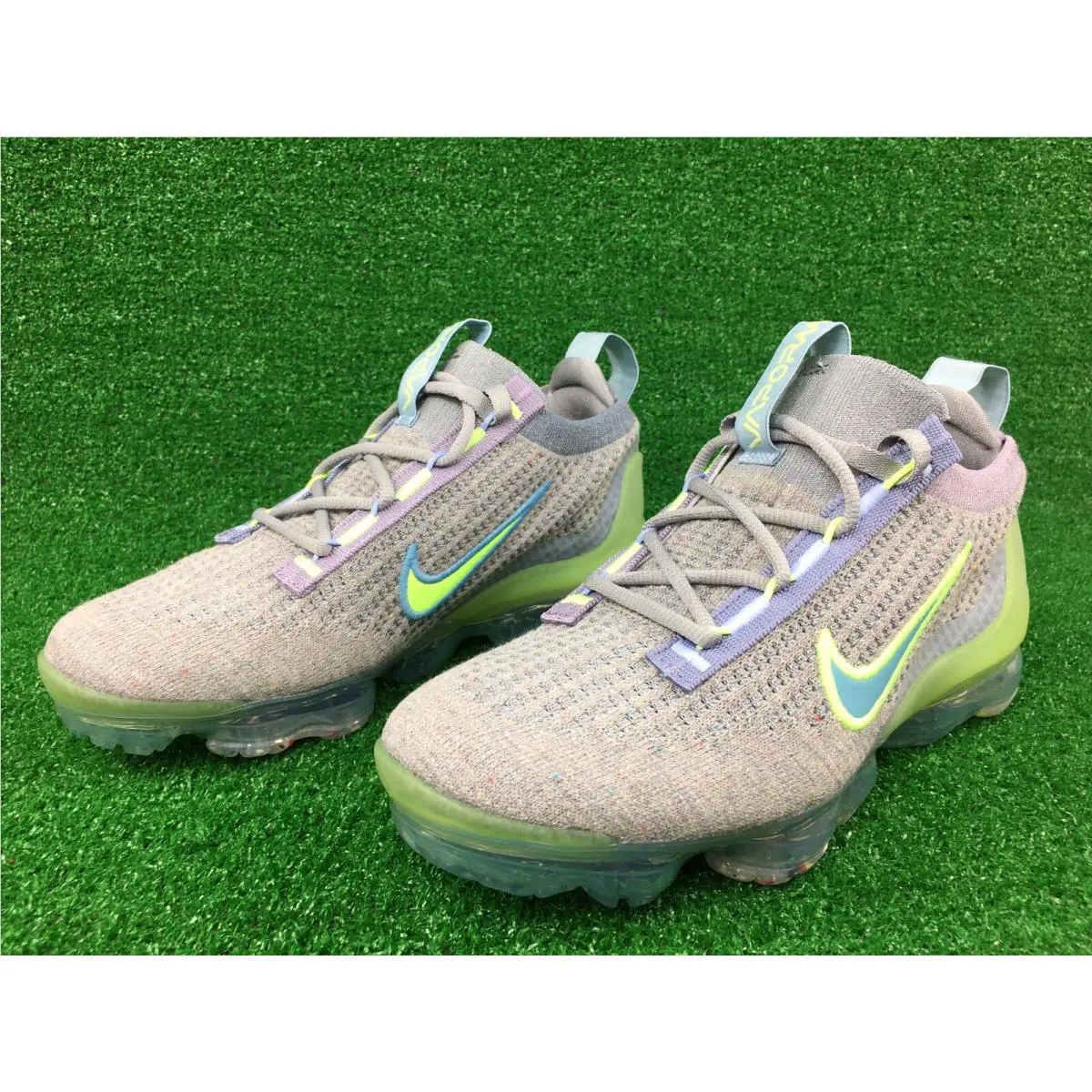 Nike shoes - Nike Air VaporMax 2021 Flyknit - DB1550 003 - Gray 1
