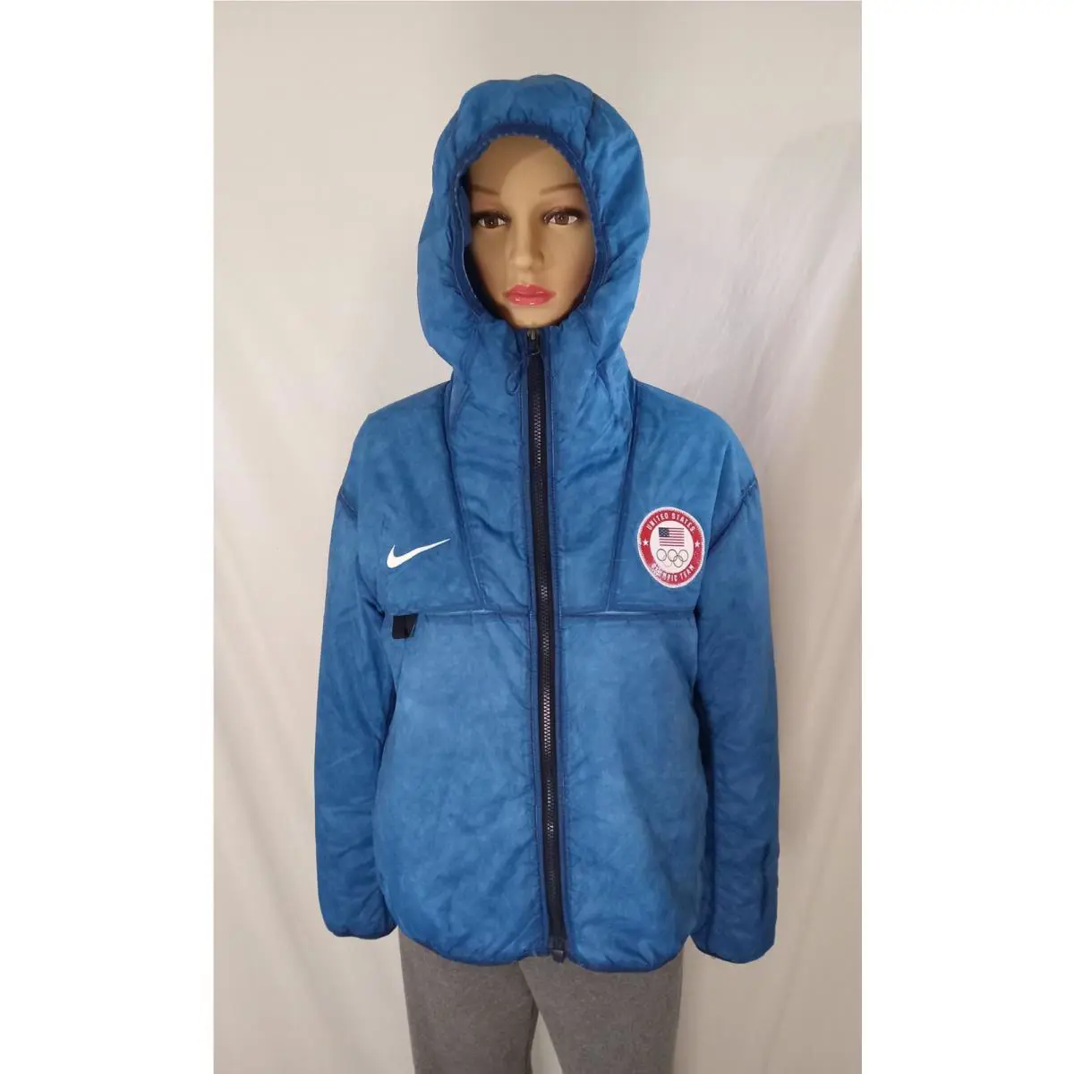 Nike clothing - Blue (UPC: 195243916314) 0
