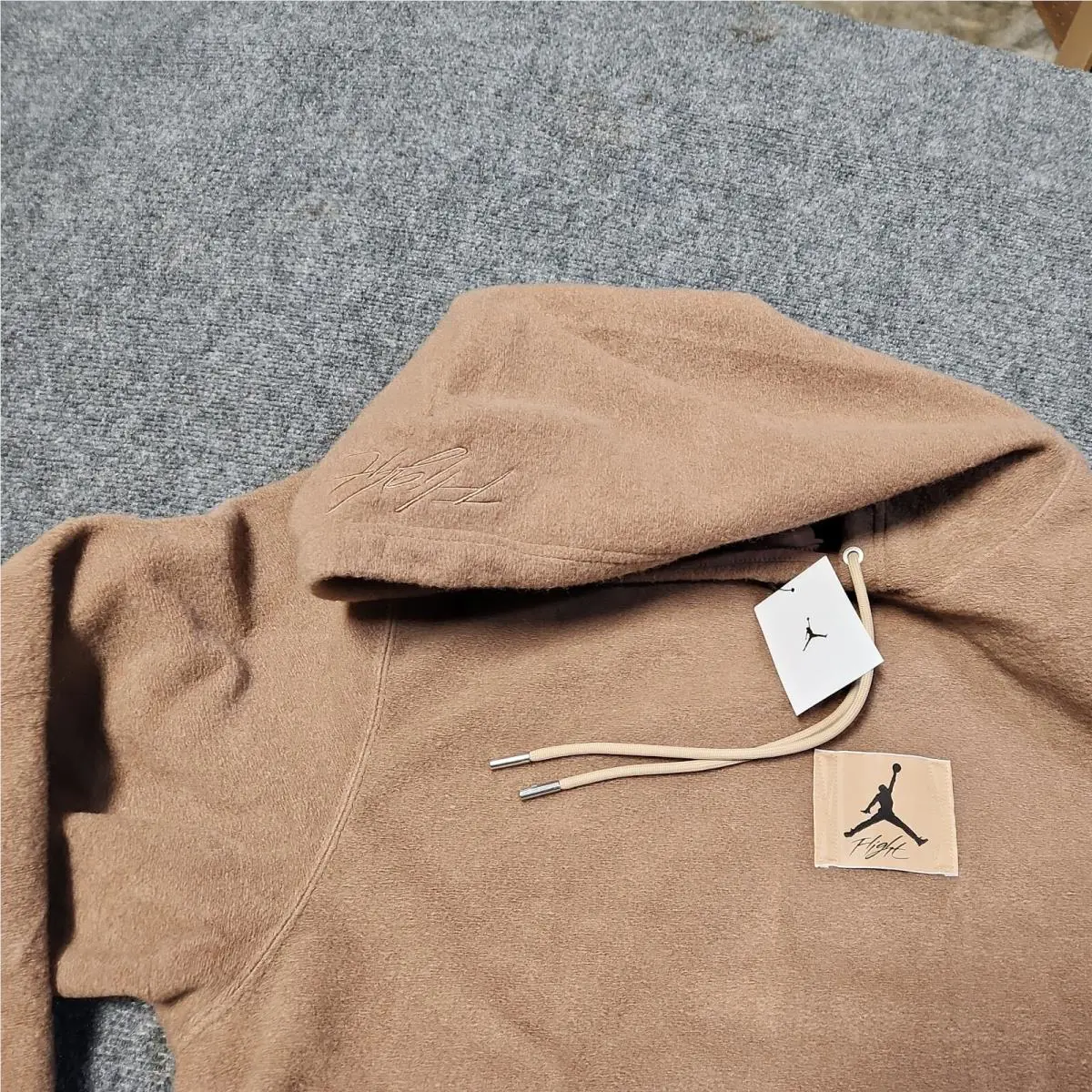 Nike clothing - Brown 8