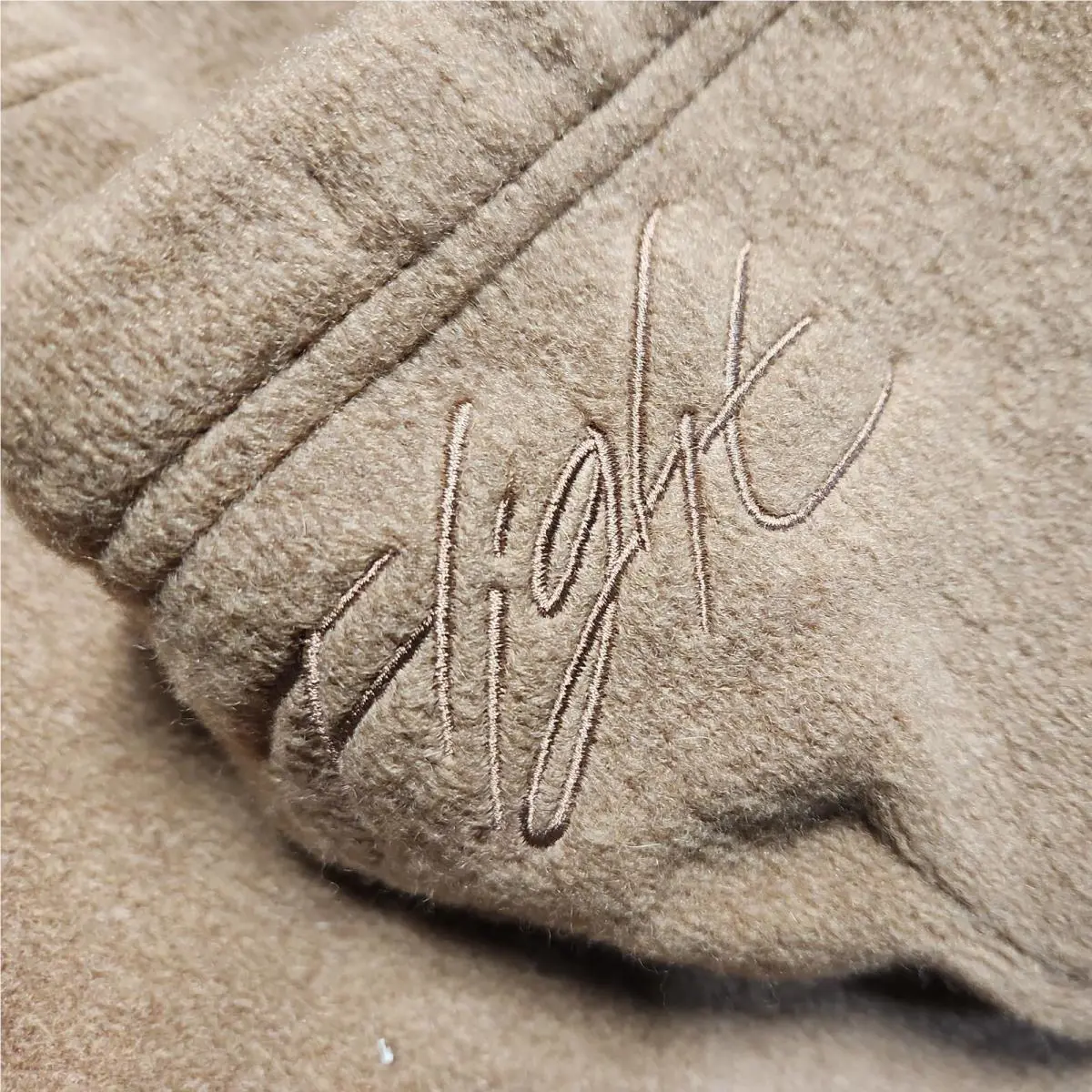 Nike clothing - Brown 9